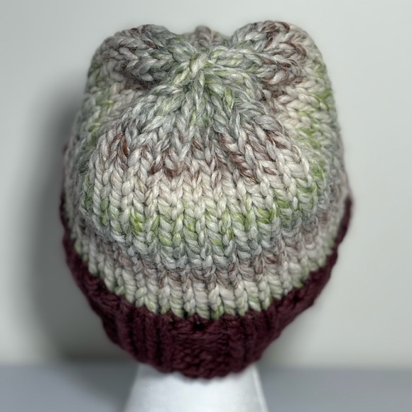 Homemade By Michaella NEW Chunky Knit Beanie - Picture 2 of 3